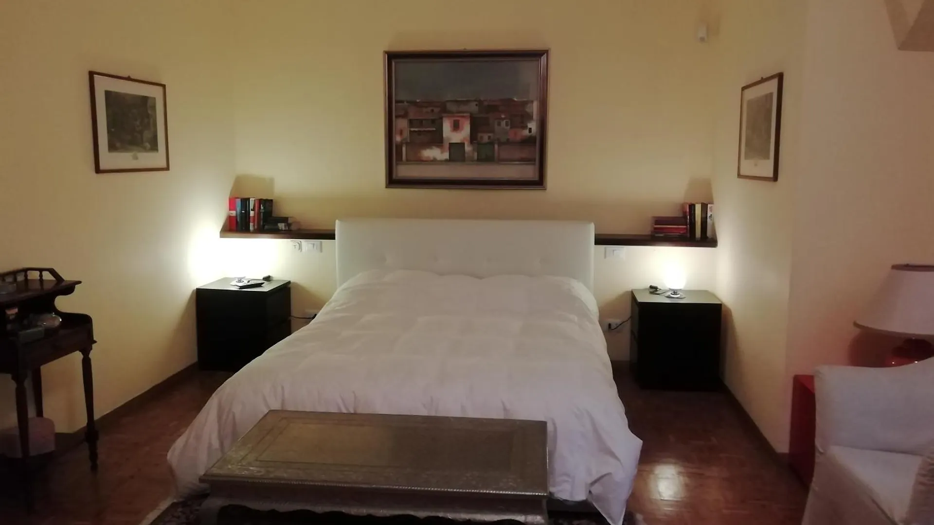 Oda ve Kahvaltı B&B Alighieri Castel Maggiore